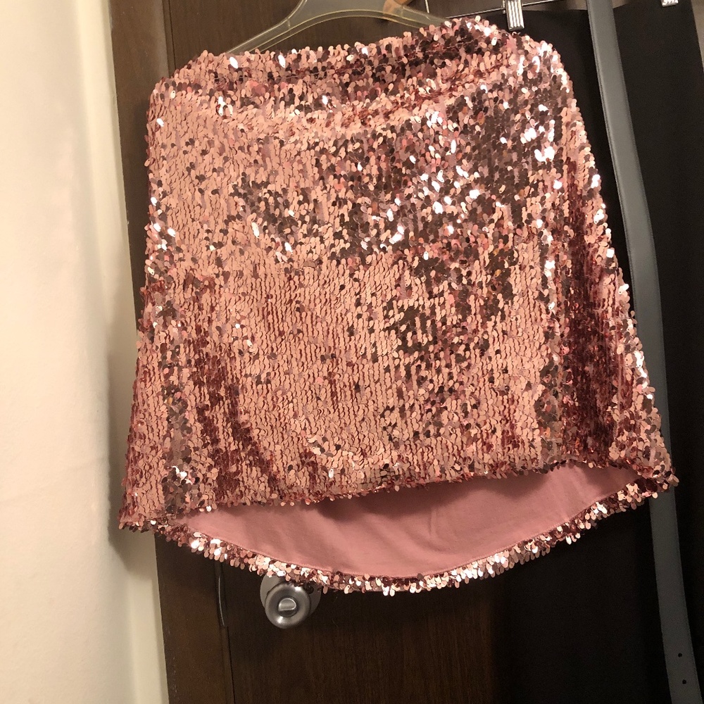 Sequin skirt